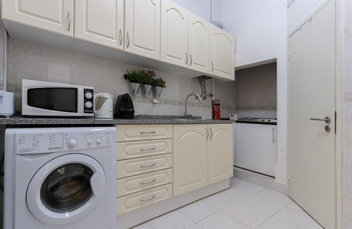 Encarnacao Apartment | Bairro Alto Classic by Homing