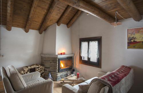Ponte di Legno Ski Chalet | Baita Mirellina - Case di Viso