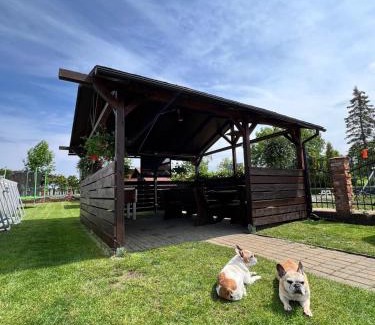 Mielno House | Bajkowe Zacisze - Basen, Ping-pong, Bilard