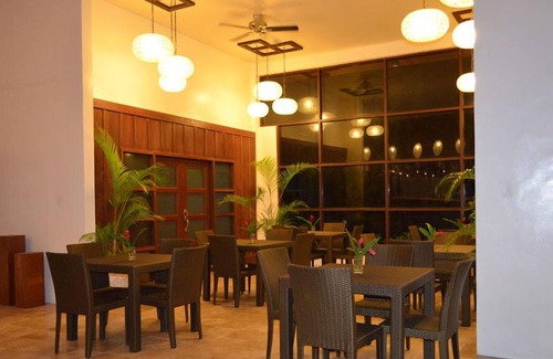 Del Carmen Bed & Breakfast | Bakhaw Bed & Breakfast