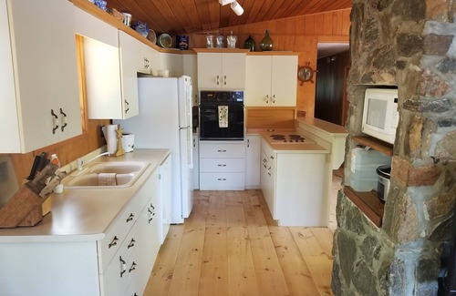 Bala House | Bala Cottage on Lake Muskoka