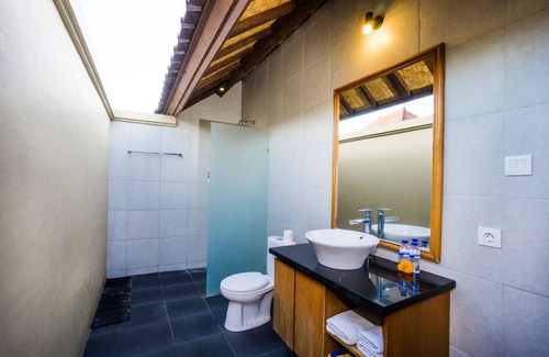 Mushroom Bay Hotel | Bali Belva