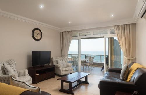 Ballito Apartment | Ballito Manor View 503 - With Generator
