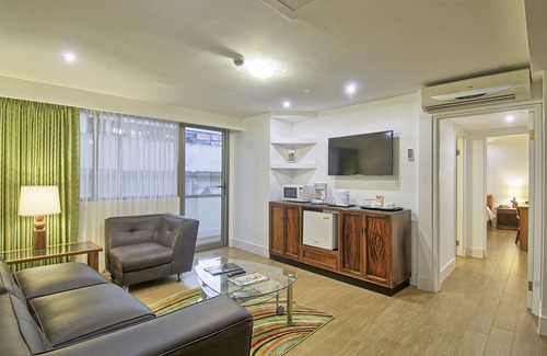 San Jose Hotel | Balmoral Suites