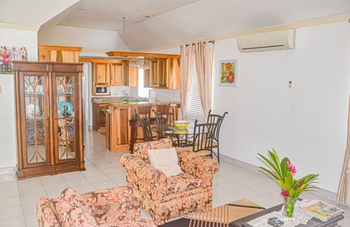 St. Ann's Bay House | Bamboo Villa