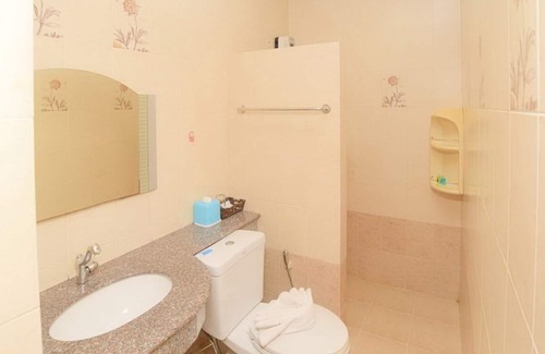 Trang Hotel | Ban Aothong Hotel