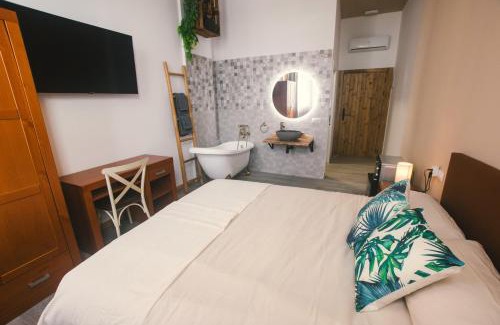 Valencia Bed & Breakfast | Banana Beach Patacona Rooms