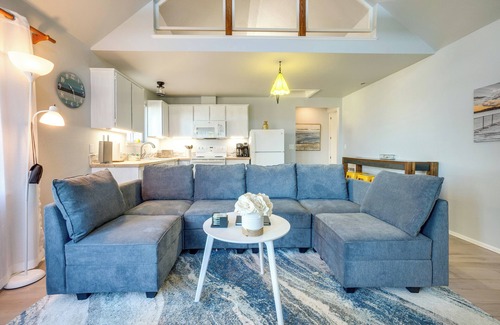 Bandon House | Bandon Beach House Rental: Walk to Downtown!