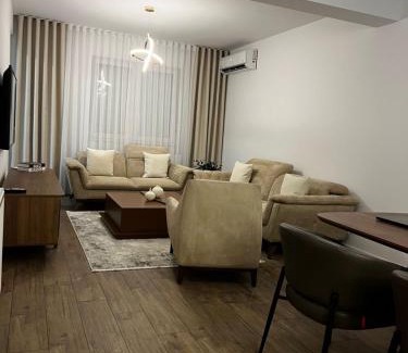 Mitrovicë Apartment | Banesa Penthouse ne qender te Mitrovices