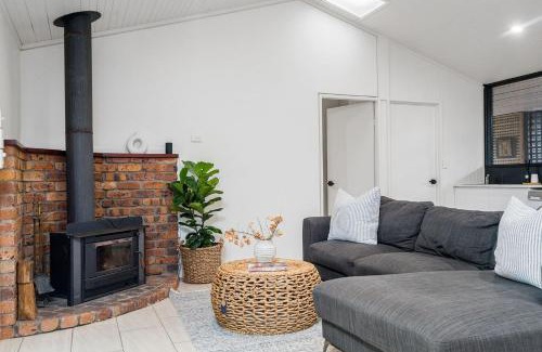 Suffolk Park House | Bangalleys - beachside retreat with large pool