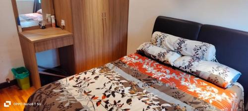Pantai Dalam House | Bangsar South @ Taman Pantai Prima cosy room in a double storey spacious comfortable homestay