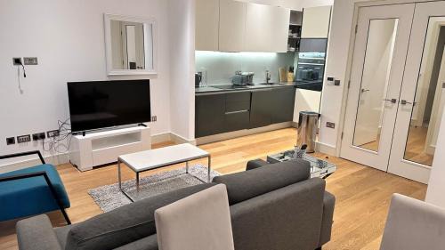 Billingsgate Apartment | Bank Apartment - City of London Central