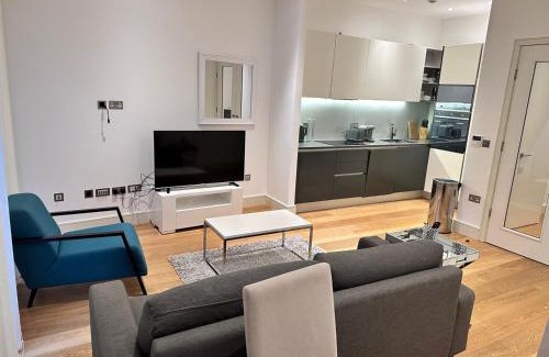 Billingsgate Apartment | Bank Apartment - City of London Central