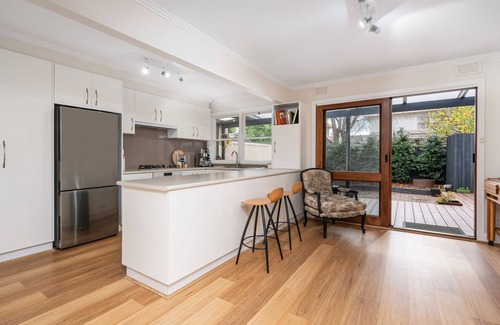 Port Melbourne House | Bank House Port Melbourne