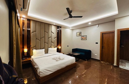 Sakchi Hotel | Banmali regency