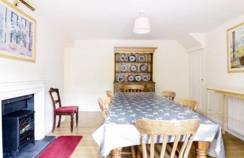 Newtyle House | Bannatyne Lodge