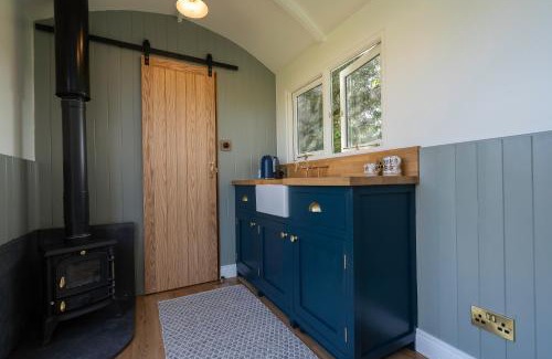 Ballymoney Other | Bannfield shepherds hut