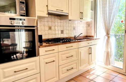 Banyuls-sur-Mer Apartment | BANYULS, T3 climatisé à 50m de la plage, en centre-ville - FR-1-309-9