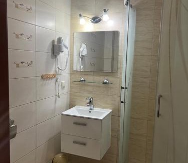 Debki House | Baracuda
