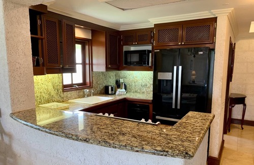 Diamond Valley Apartment | Barbados - 2 Bed Ocean View Apartment Private Pool