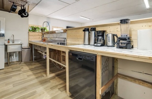 Barbeau Apartment | Barbeau Studio close to St Mary's River