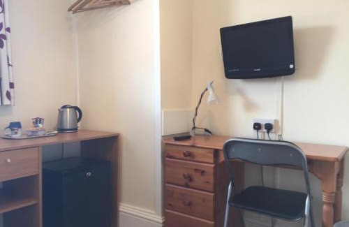 Barbican House | Barbican Reach Guest House
