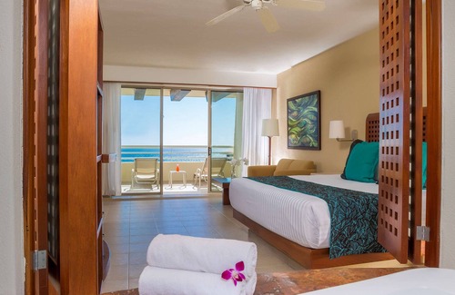 Zona Hotelera Resort | Barceló Gran Faro Los Cabos - All Inclusive