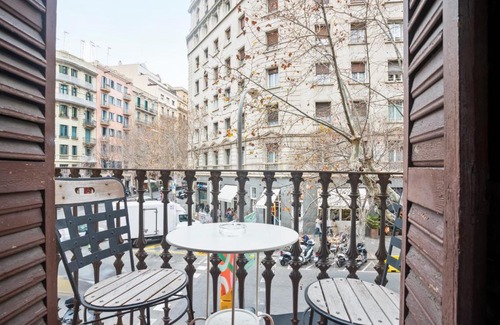 L'Antiga Esquerra de l'Eixample Apartment | Barcelona Eixample