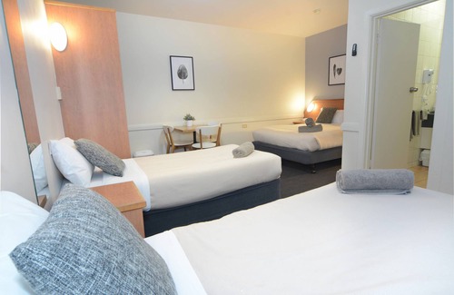 Bendigo Hotel | Barclay On View