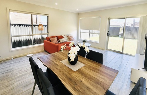 Bardia House | Bardia Quiet & Adorable Modern 5 Br House