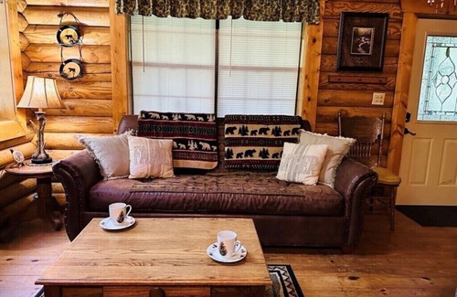 Blairsville Cabin | Bare Necessities-Gorgeous Two-Story Cabin in the North Georgia Mountains!