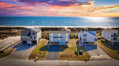 Yaupon Beach House | Barefoot Bungalow