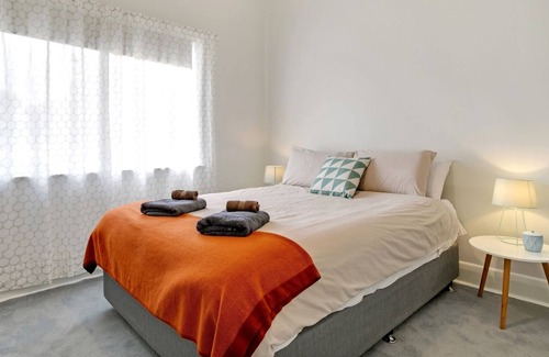 Seymour House | Barefoot Waters
