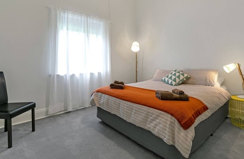 Seymour House | Barefoot Waters