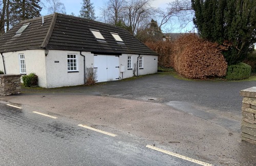 Kippen House | Barn Apartment within 10 min drive of historic Stirling