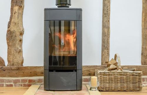 Saxmundham House | Barn End Cottage