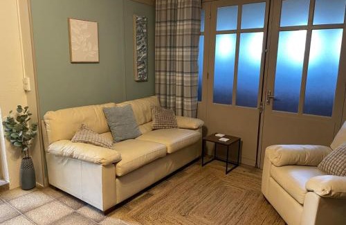La Celle-sous-Gouzon Apartment | Barracat Gite