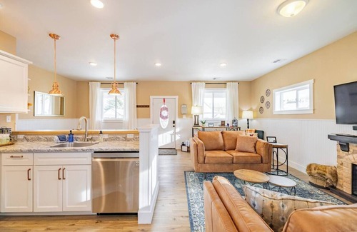 Anaconda Cottage | Barrel Sauna, Fire Pit, Dog Friendly