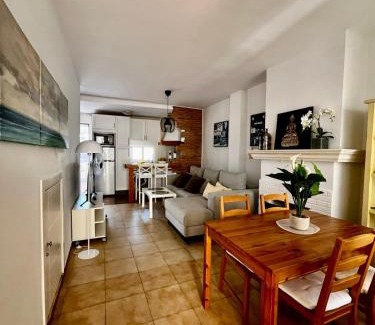 Los Gallos-Cerromolino Apartment | Barrosa Living