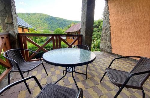 Yaremche Villa | Barvinok Karpat