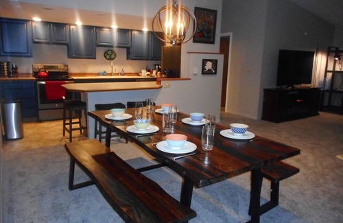 Alyeska House | Base of Alyeska, walk to attractions, beautiful vacation home, private sauna!