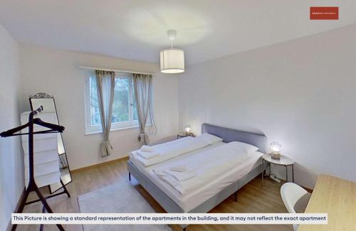 Seebach Apartment | Basic 3BR Flat with Balcony in Zurich