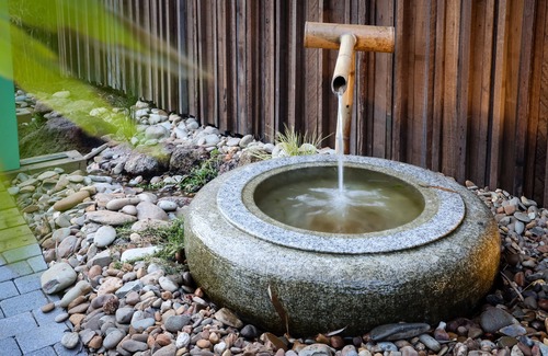 Hepburn Cottage | Bask in ultimate luxury with a hint of Japan. Geisha not included!
