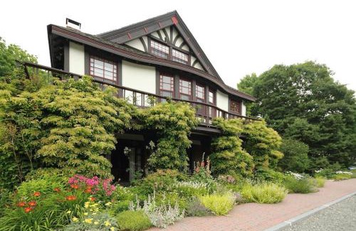 Bar Harbor Hotel | Bass Cottage & Ullikana