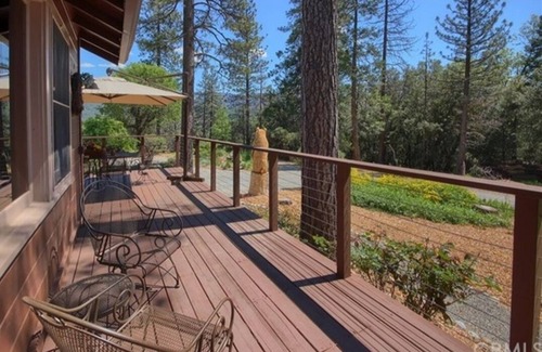 Wishon Cabin | Bass Lake Cabin only 1.5 miles to the lake. Hiking trails on the property. n