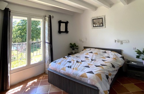 Saint-Vallier-de-Thiey Villa | Bastide, calm and greenery