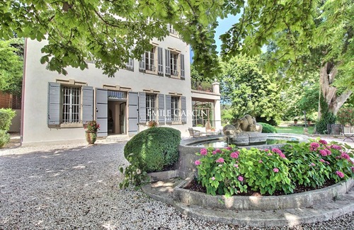 Aix-en-Provence House | Bastide for rent 10 min from Aix-en-Provence amidst vineyards