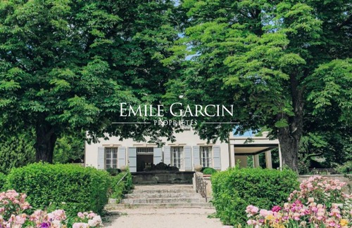 Aix-en-Provence House | Bastide for rent 10 min from Aix-en-Provence amidst vineyards