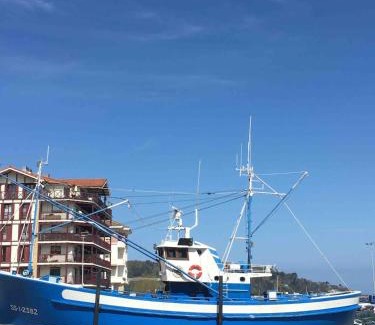 Hendaye Boat Rental | Bateau au coeur d'Hendaye