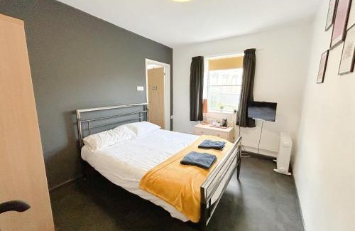 Bath Hostel | Bath YMCA Hostel